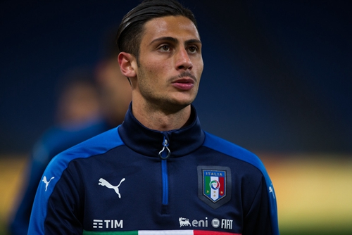 他激烈的比 他激烈的比