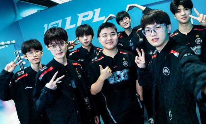 意大利中场 意大利中场