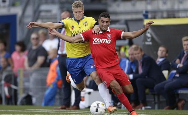 战提供了三 战提供了三